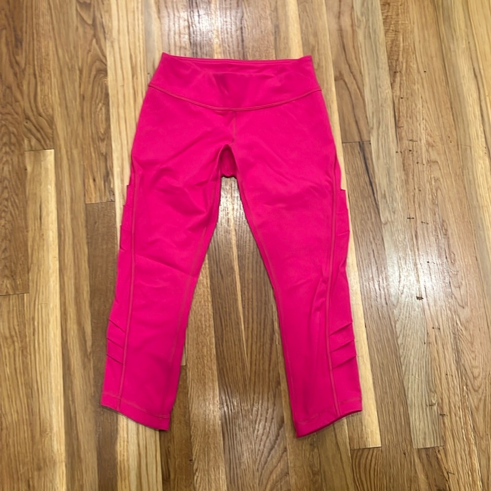 Lululemon crop